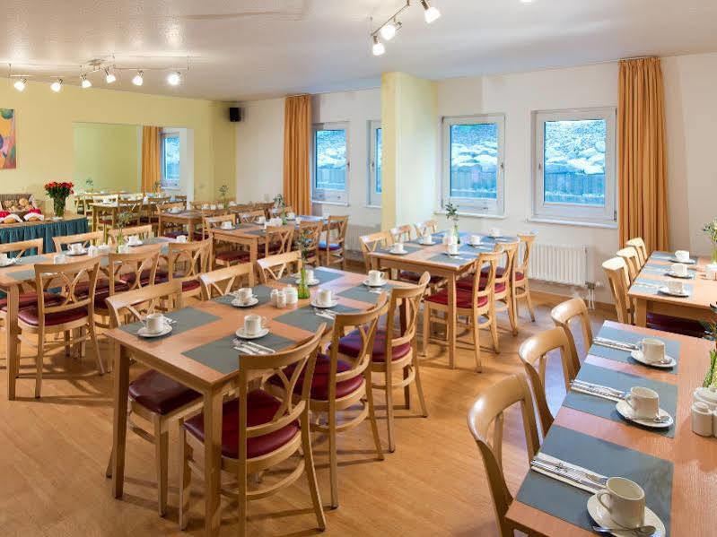 Achat Hotel ホッケンハイム エクステリア 写真